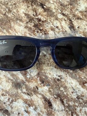 Ray-Ban Sunglasses Burbank Jr
